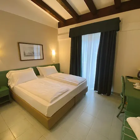 Tamerici Отель Марчиана-Марина