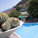 Tamerici Hotel 4*