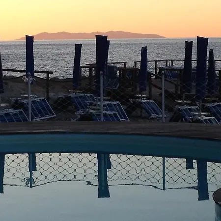 Tamerici Szálloda Marciana Marina