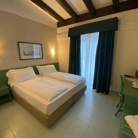 Tamerici Hotel 4*